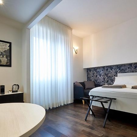 Suite In Town Bologna Buitenkant foto