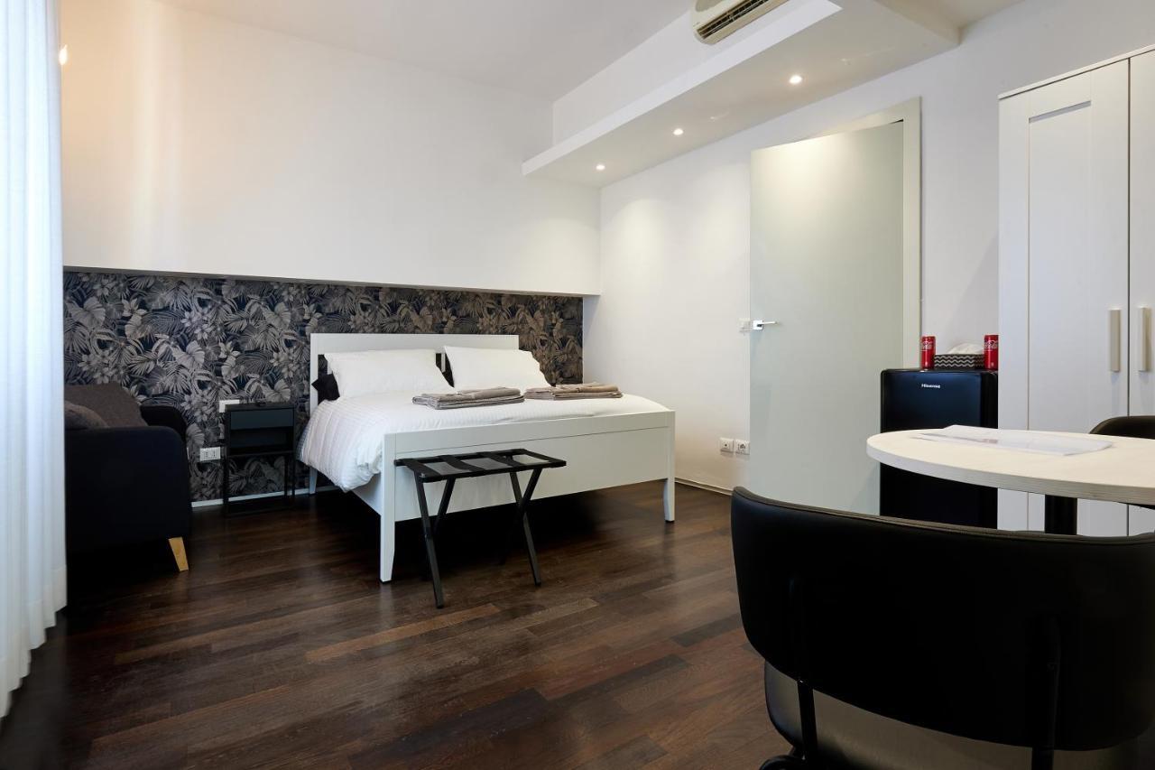 Suite In Town Bologna Buitenkant foto
