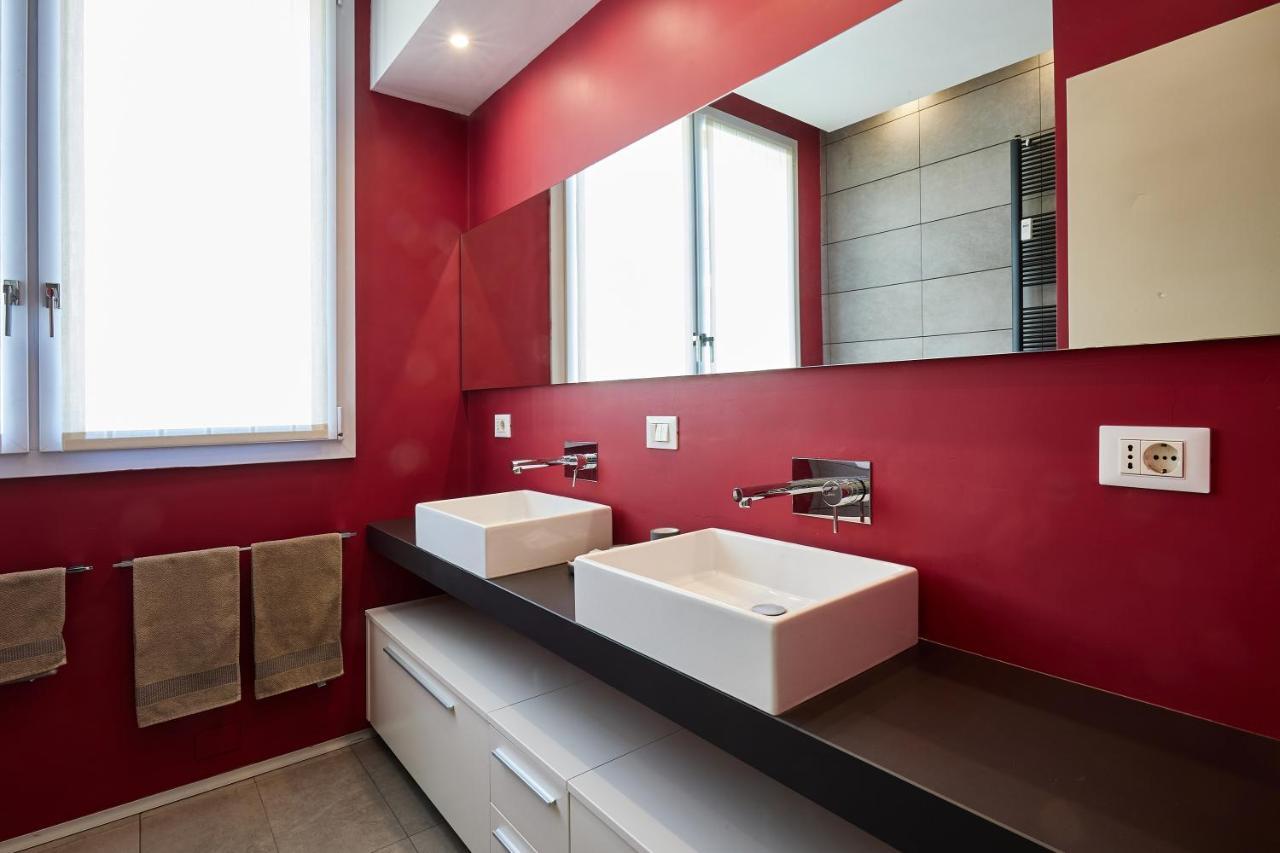 Suite In Town Bologna Buitenkant foto